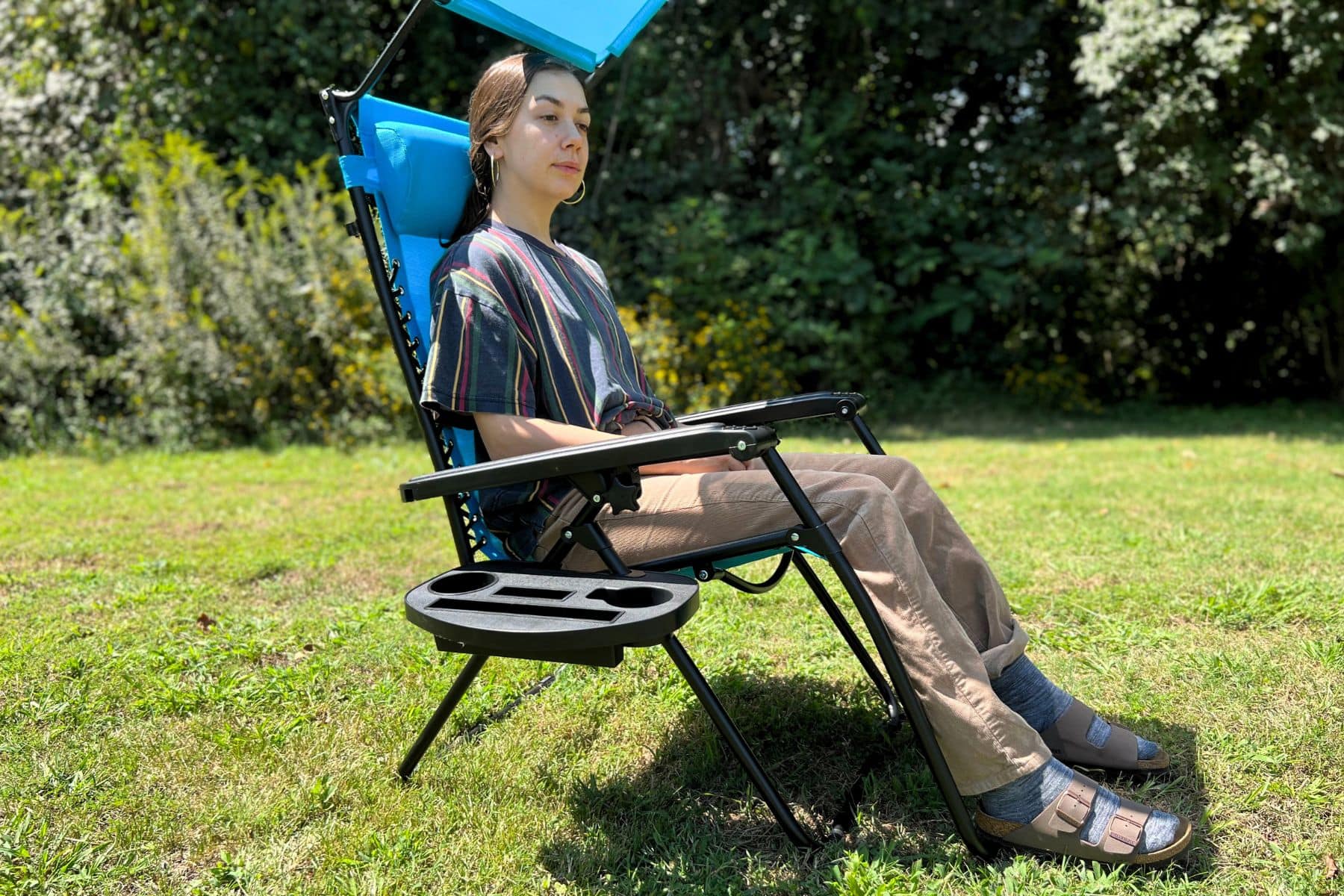 best-choice-products-folding-zero-gravity-recliner-sun-shade-with-person