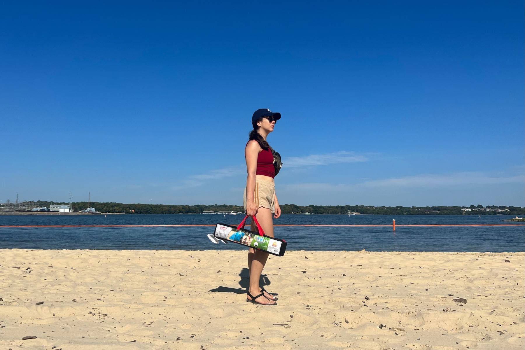 coleman-beach-shade-canopy-woman