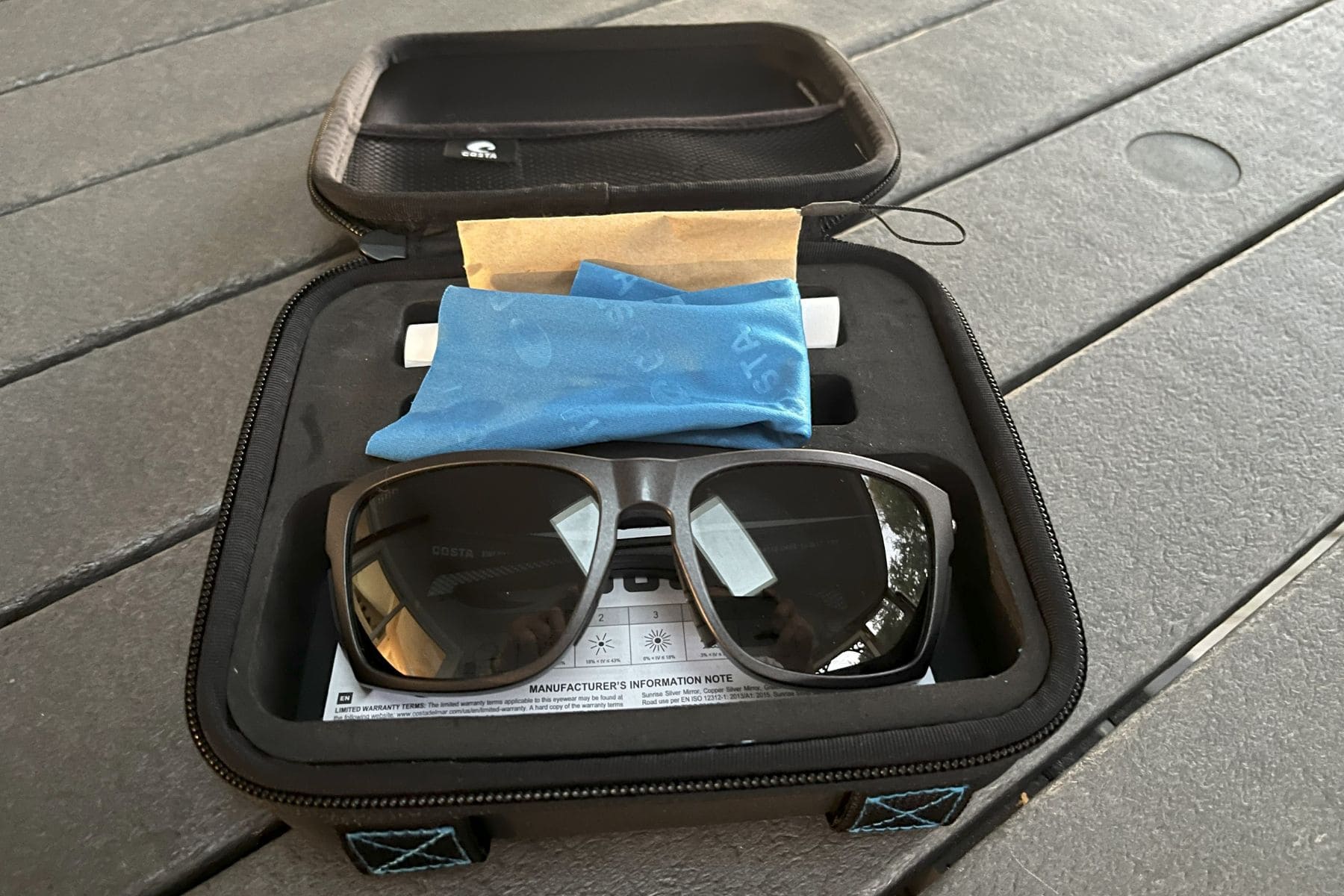 costa-king-tide-6-sunglasses-stack