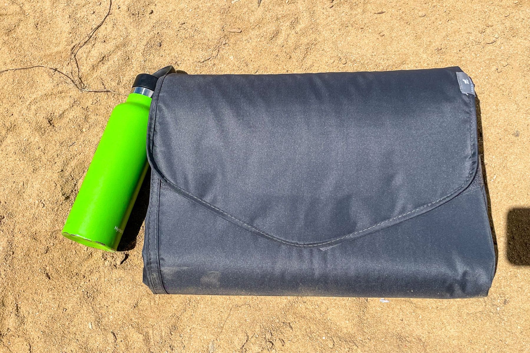 little-unicorn-outdoor-family-picnic-and-beach-blanket-size