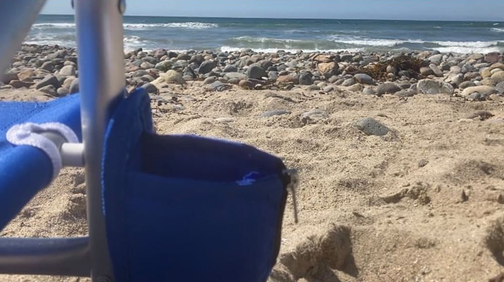rio-beach-classic-chair-pocket.jpg