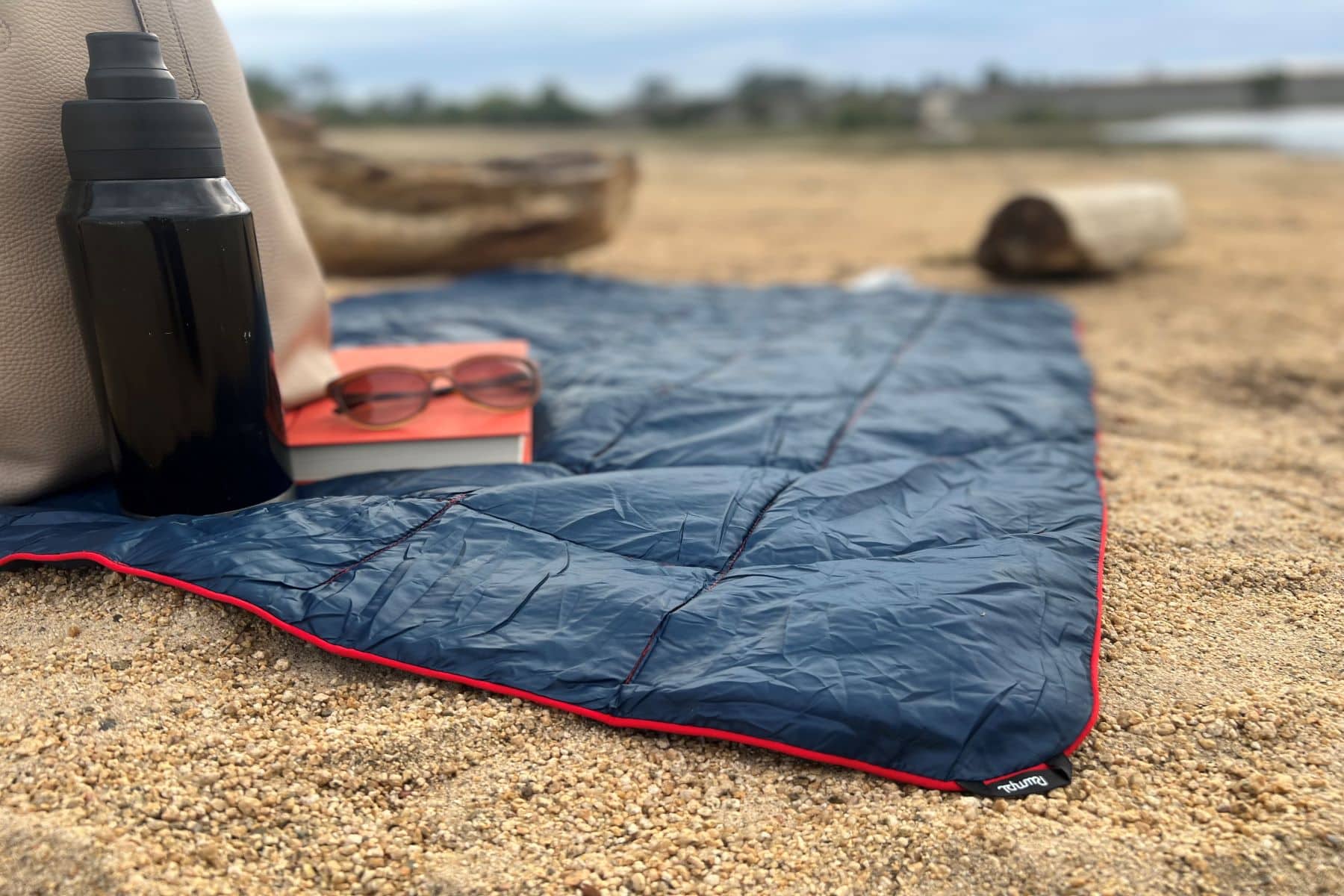 Rumpl Puffy Blanket 