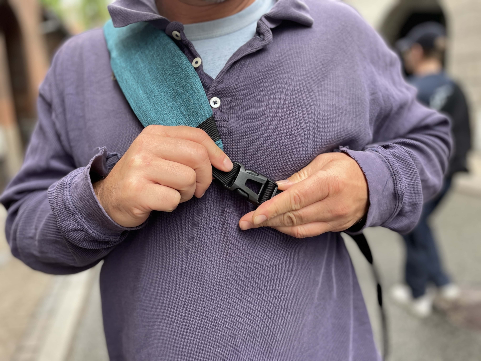 Waterfly Sling Bag 09