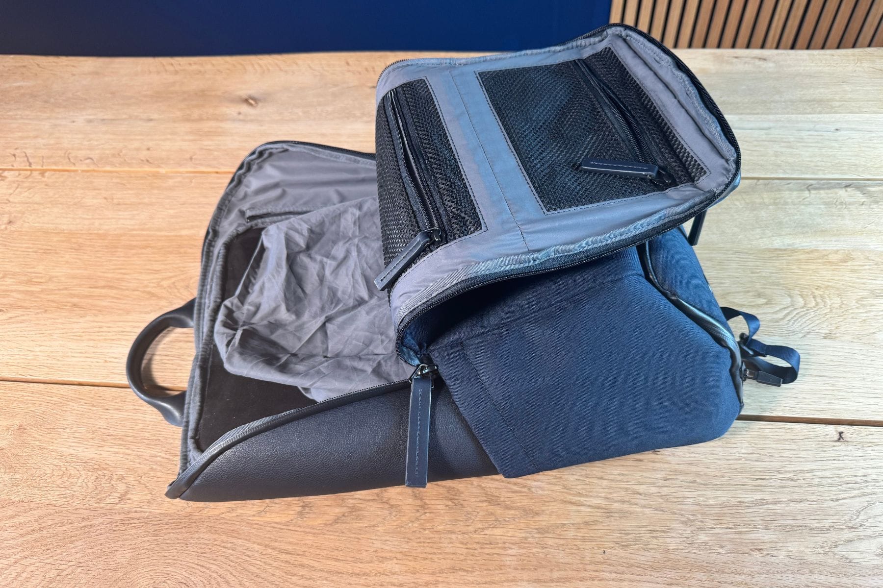 main compartment