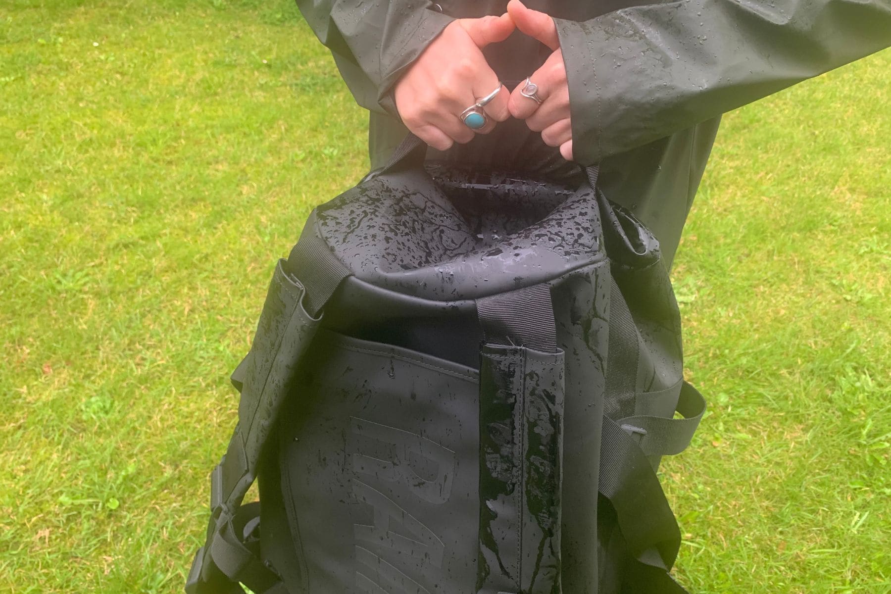 rains-texel-duffel-bag-fabric