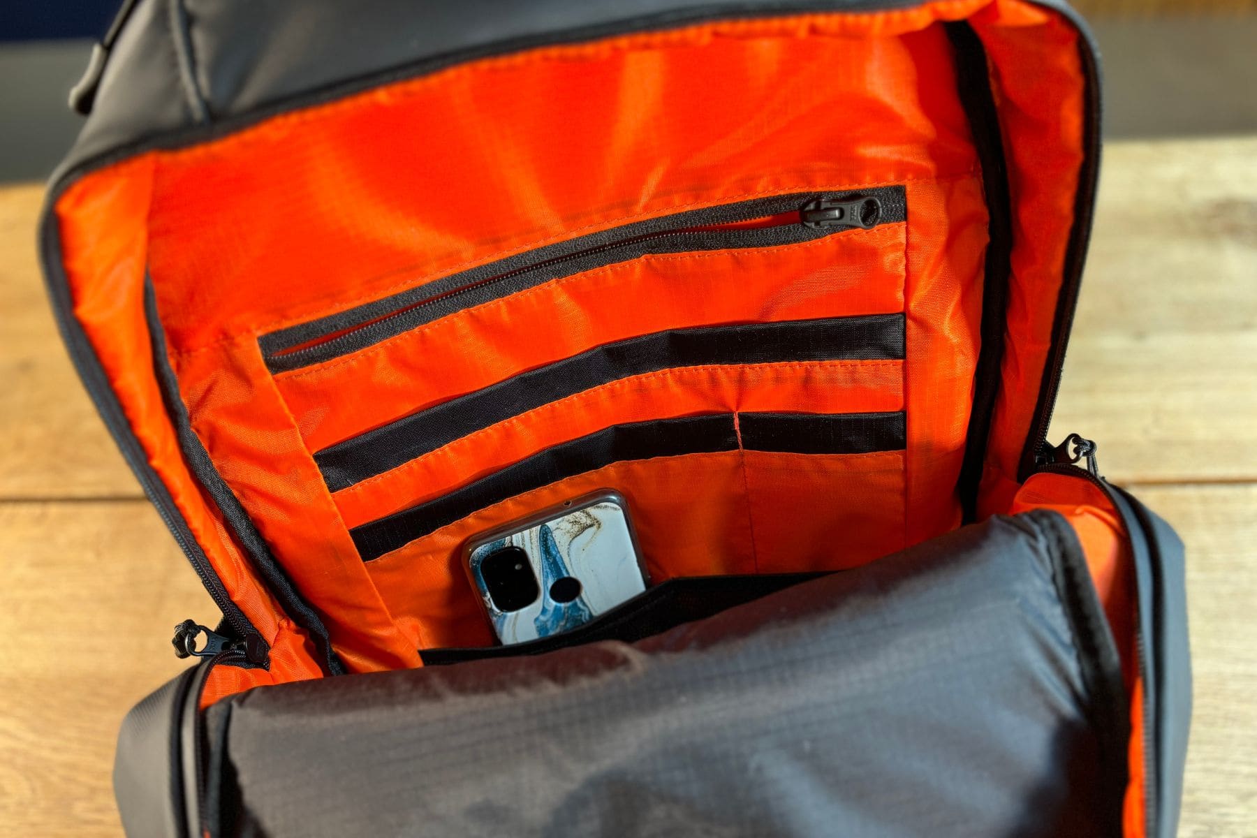 stubble-and-co-everyday-backpack-phone