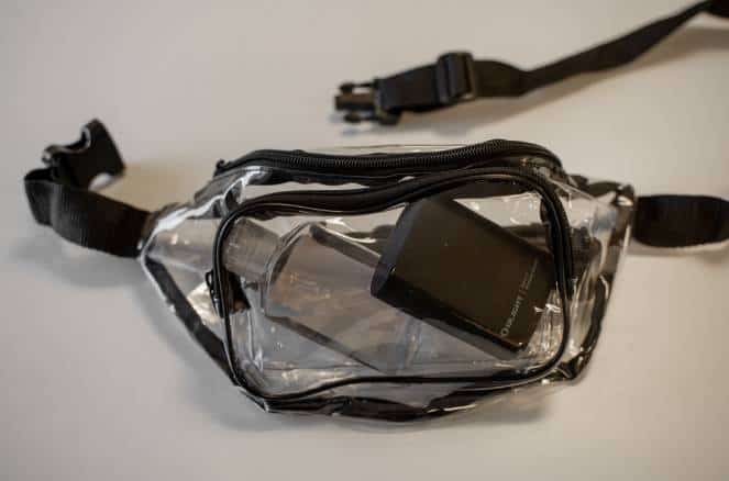 veckle-clear-fanny-pack-event-companion-2.jpg