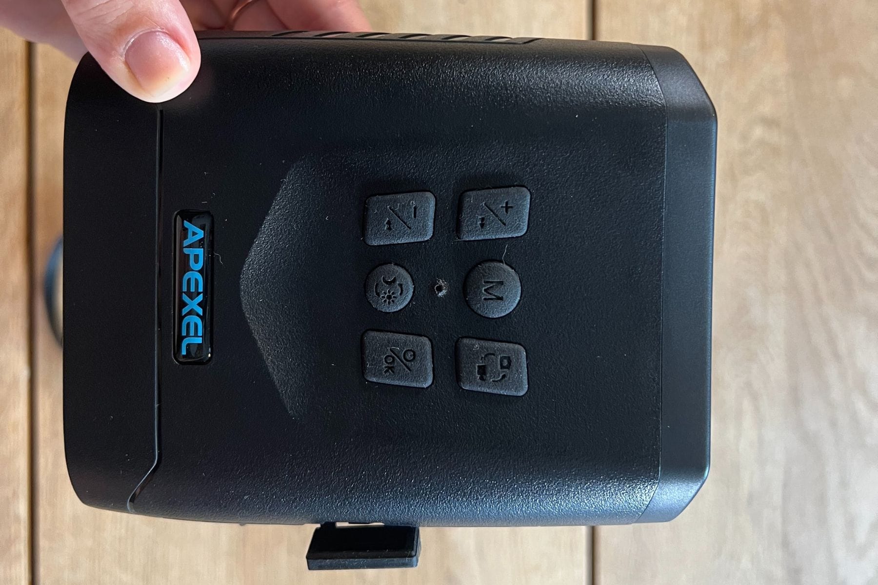 apexel-digital-night-vision-buttons