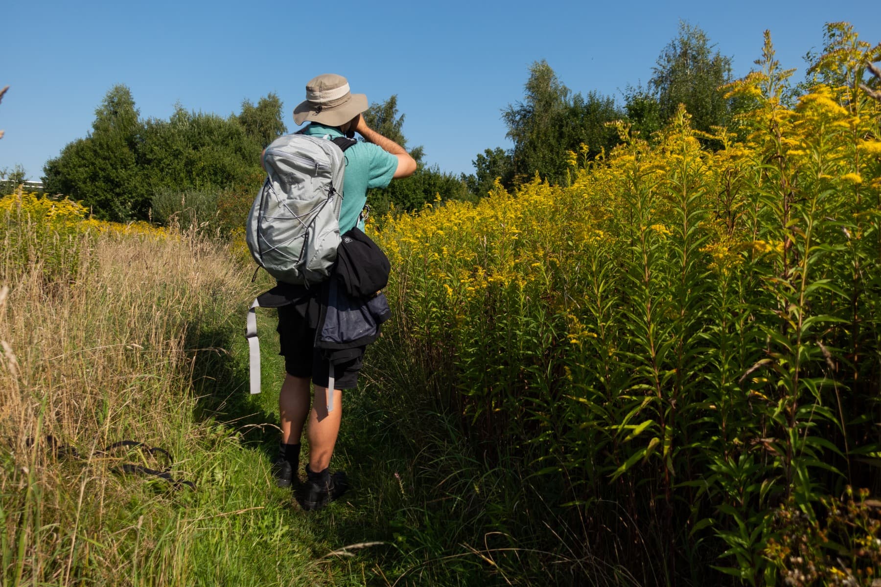 arcterys-aerios-30-hiking-trail
