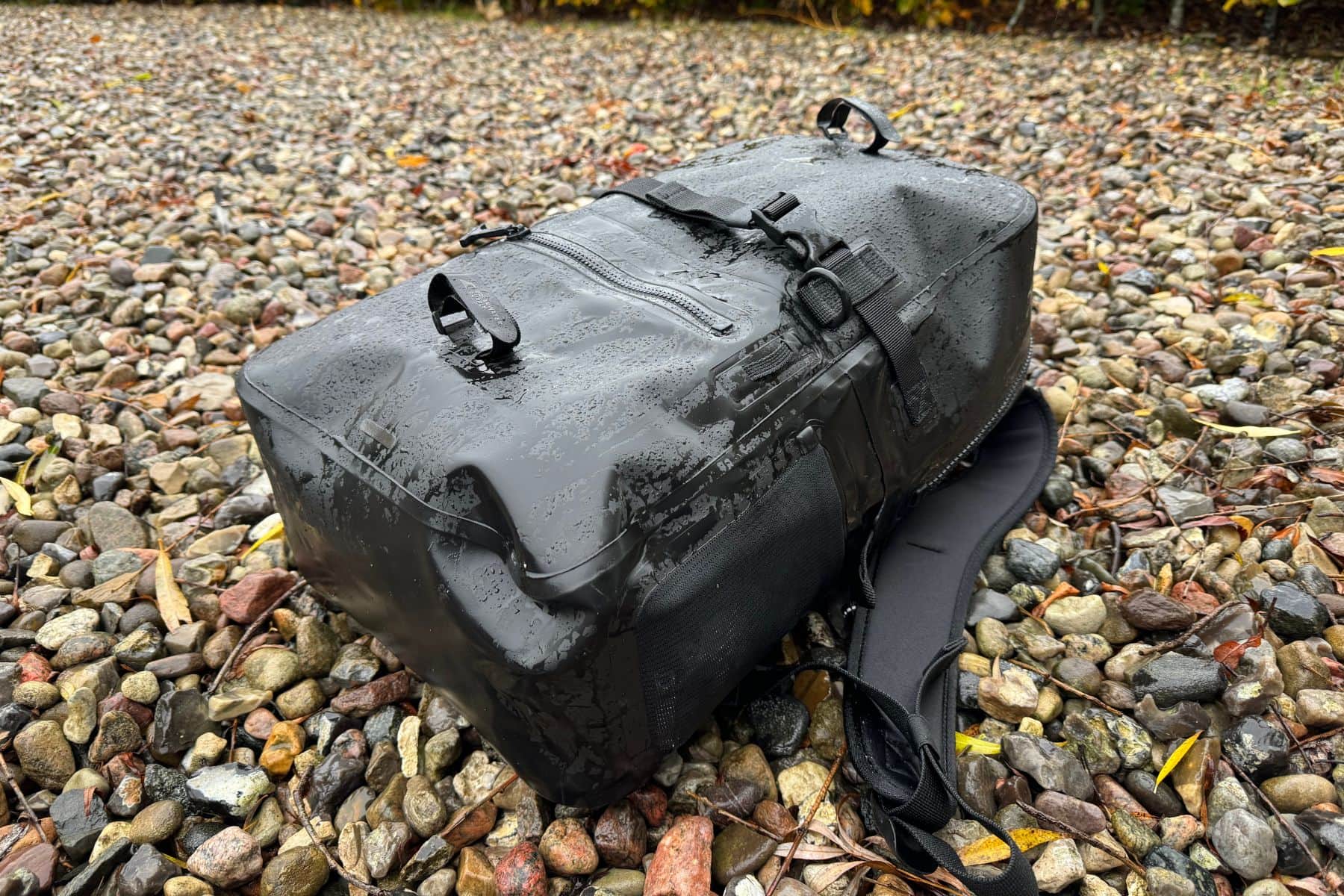 fogland-waterproof-backpack-15-25l-stones