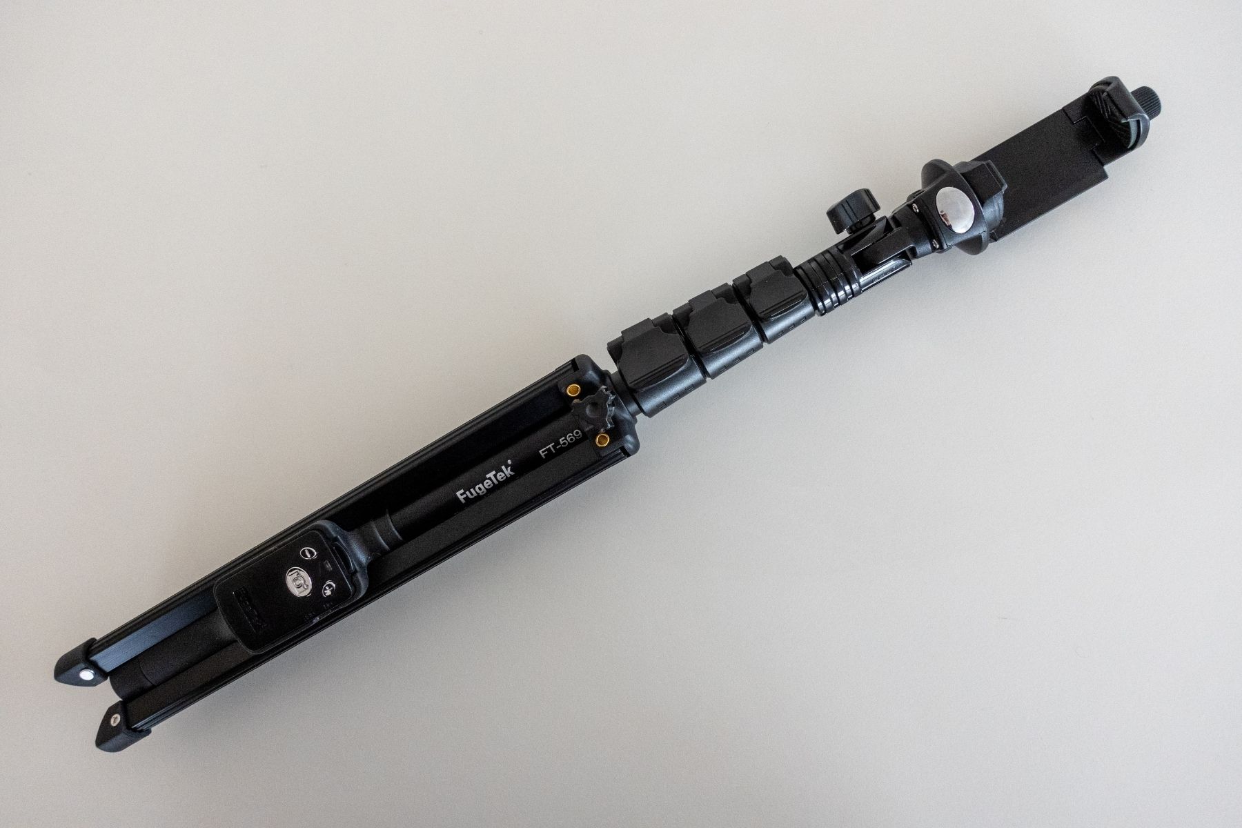 fugetek-51-selfie-stick-tripod-horizontal