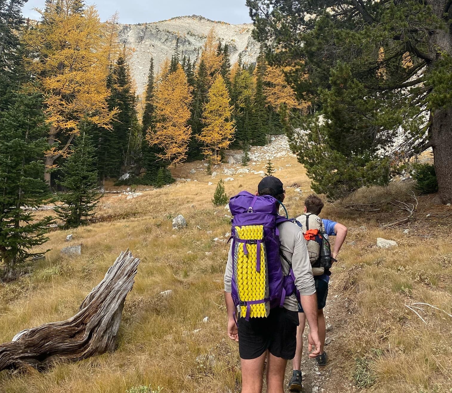 how-to-camp-hike
