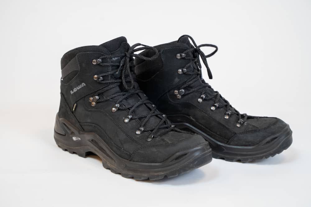 lowa-renegade-gtx-overview.jpg