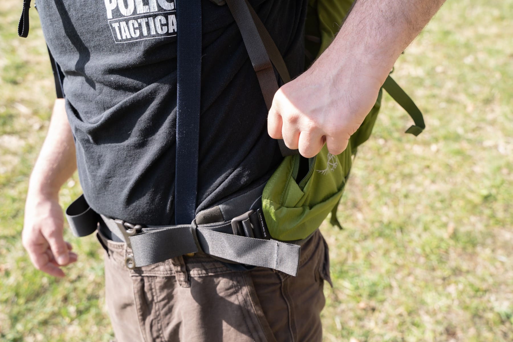 osprey-aether-side-pocket