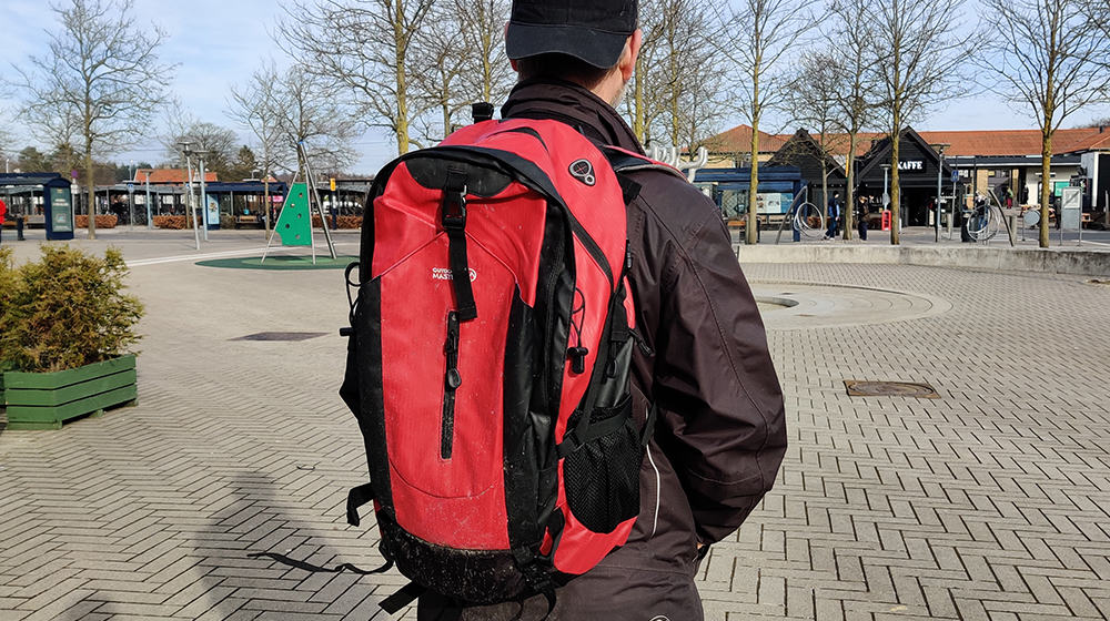 outdoormaster-50l-back-view.jpg