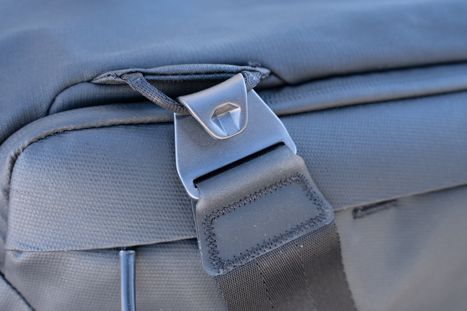 These solid aluminum hooks attach to loops quickly without easily falling off.