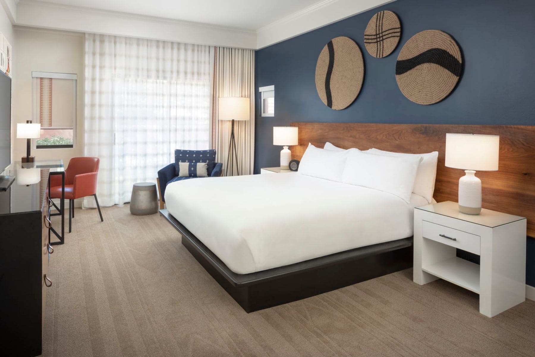 amara-resort-and-spa-bed