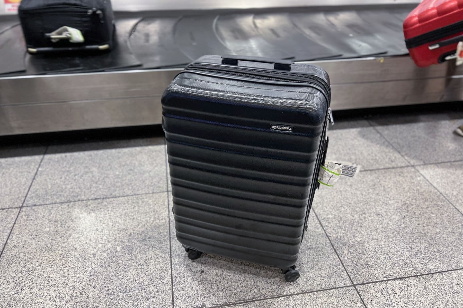 AmazonBasics Hardside Expandable