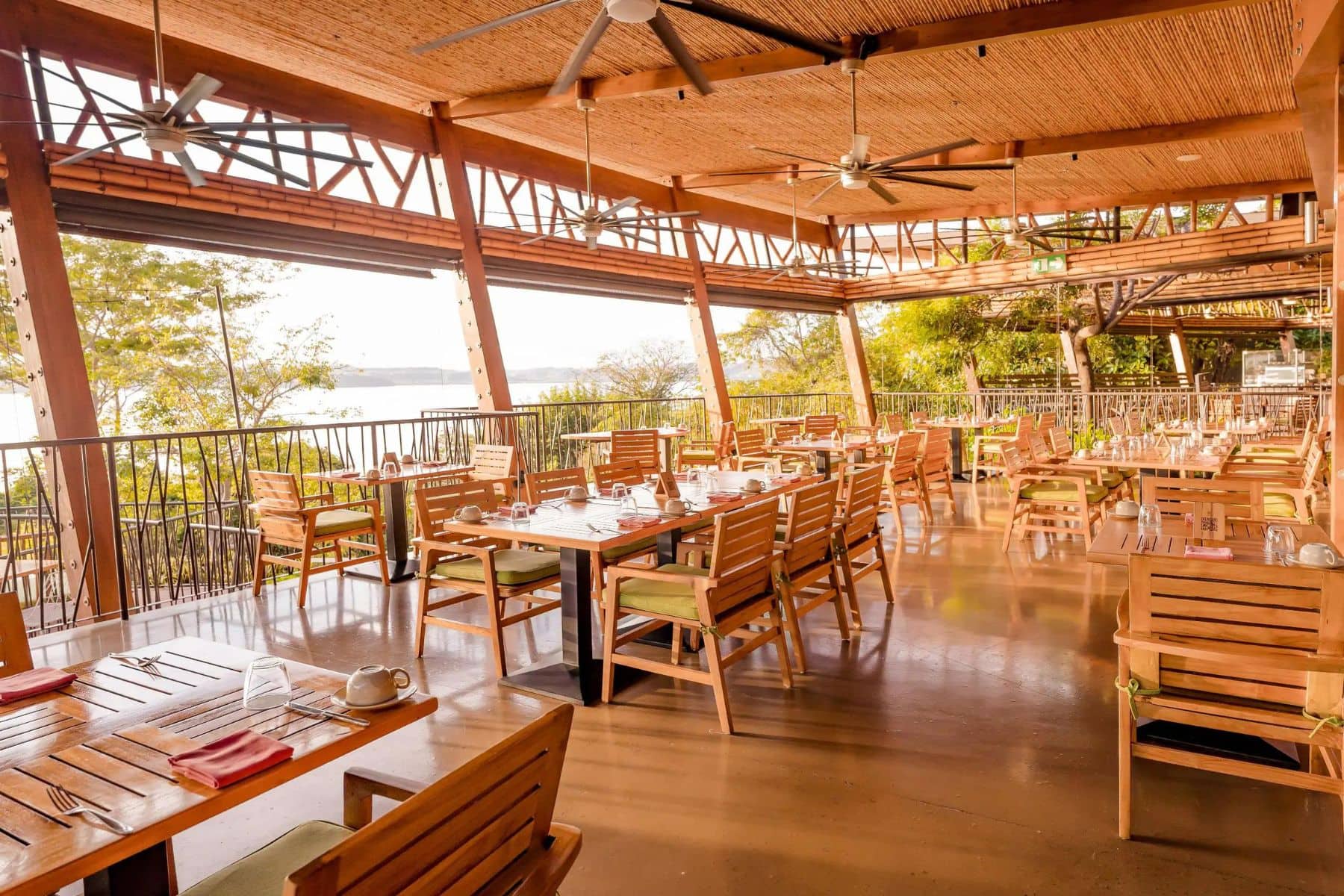 andaz-costa-rica-at-peninsula-papagayo-dine