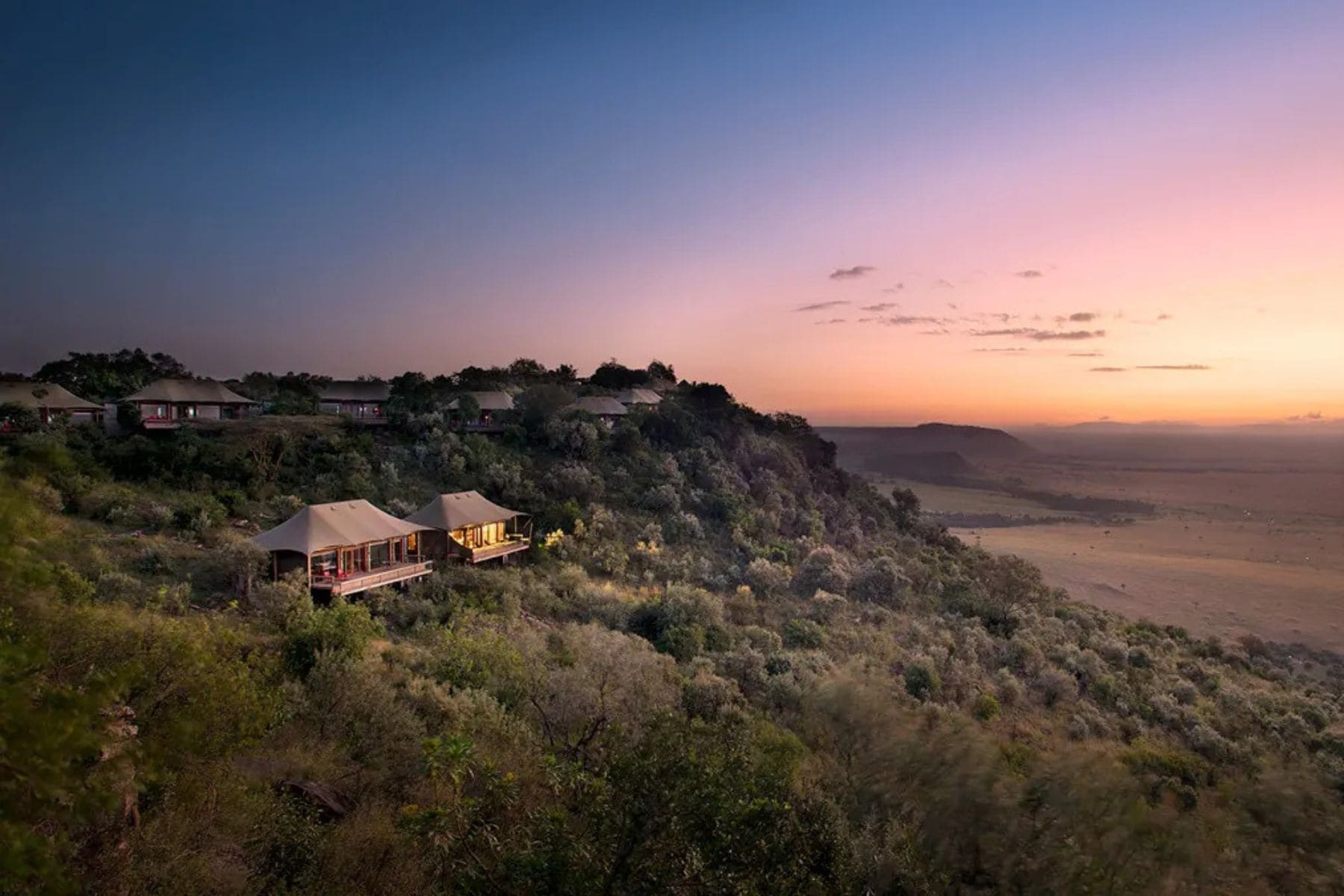 angama-mara-kenya-mountains