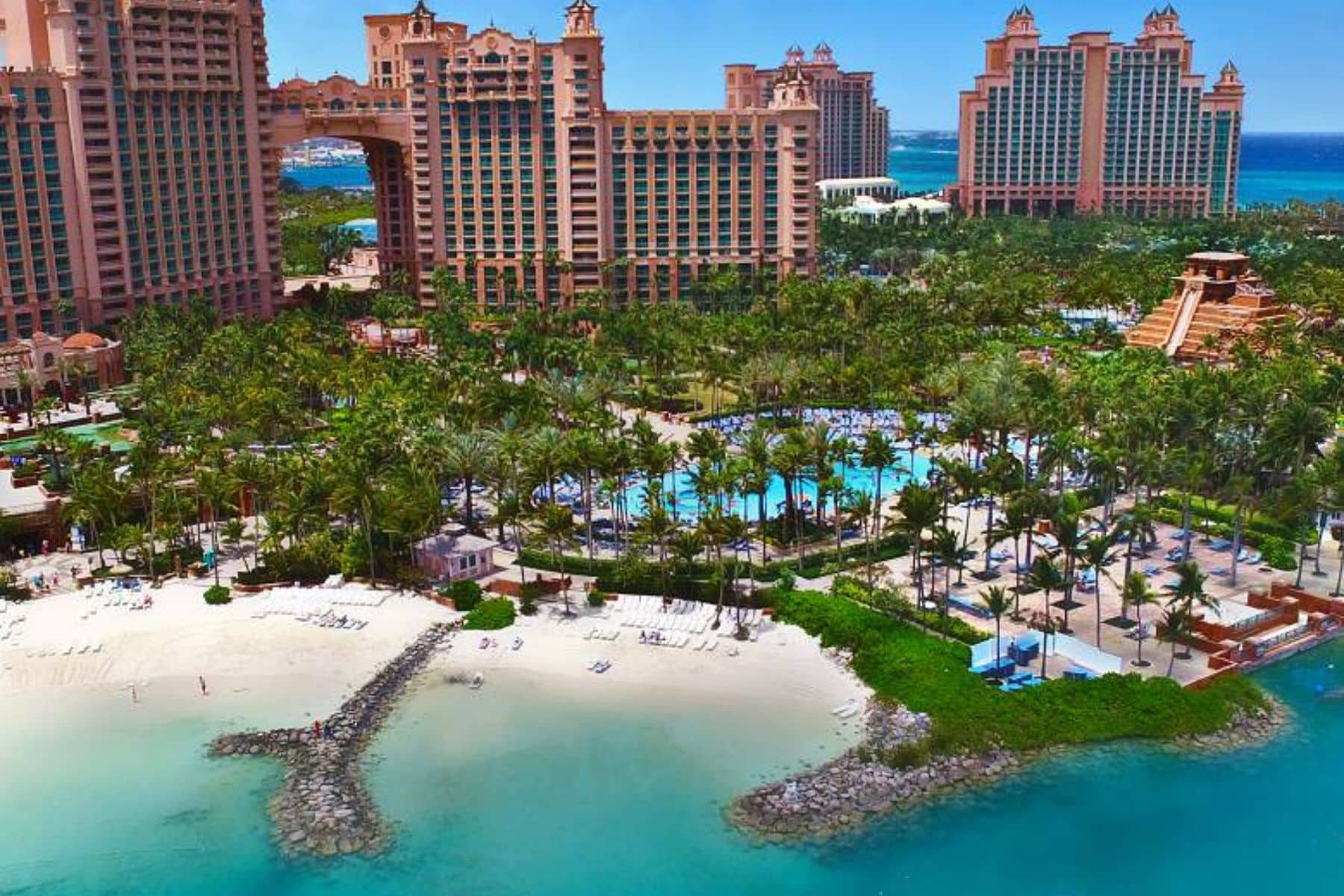 Visit The Famous Atlantis Resort Complex