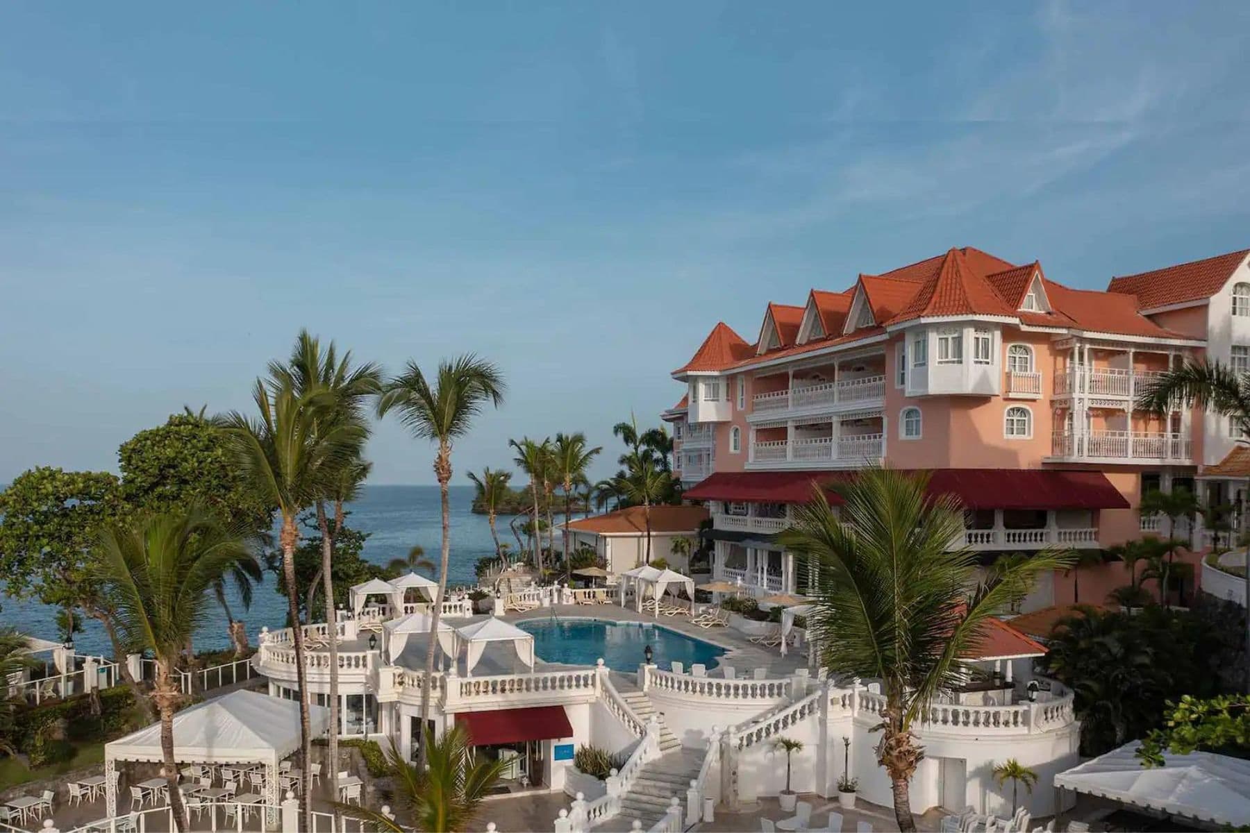 bahia-principe-luxury-samana-building