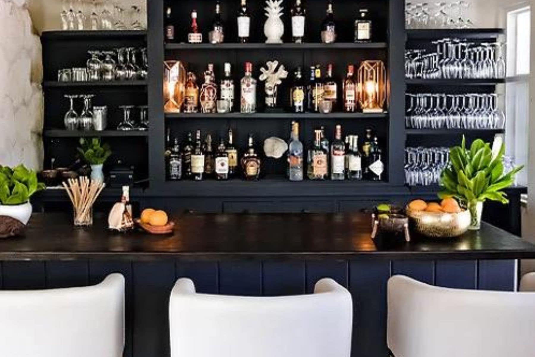 bar