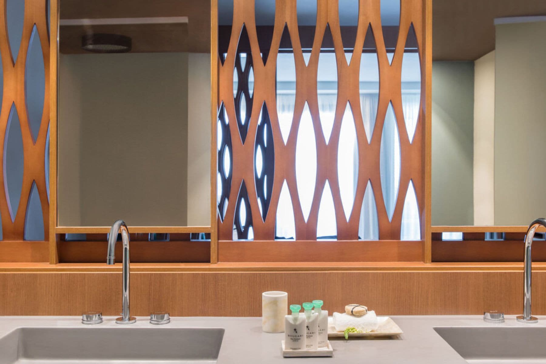 bathroom at junior suites