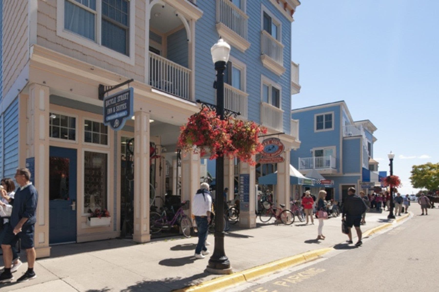 Bicycle Street Inn Front
