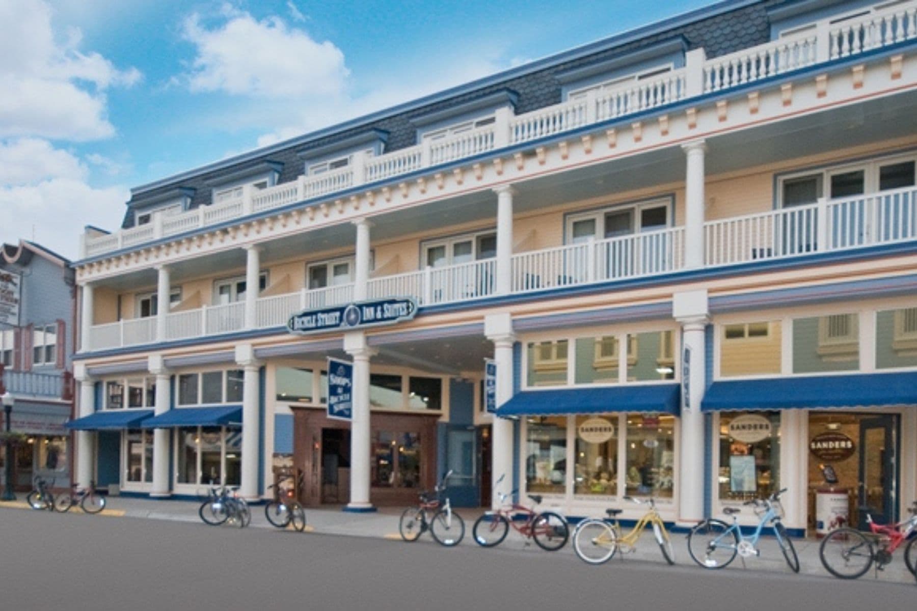 bicycle-street-inn-side