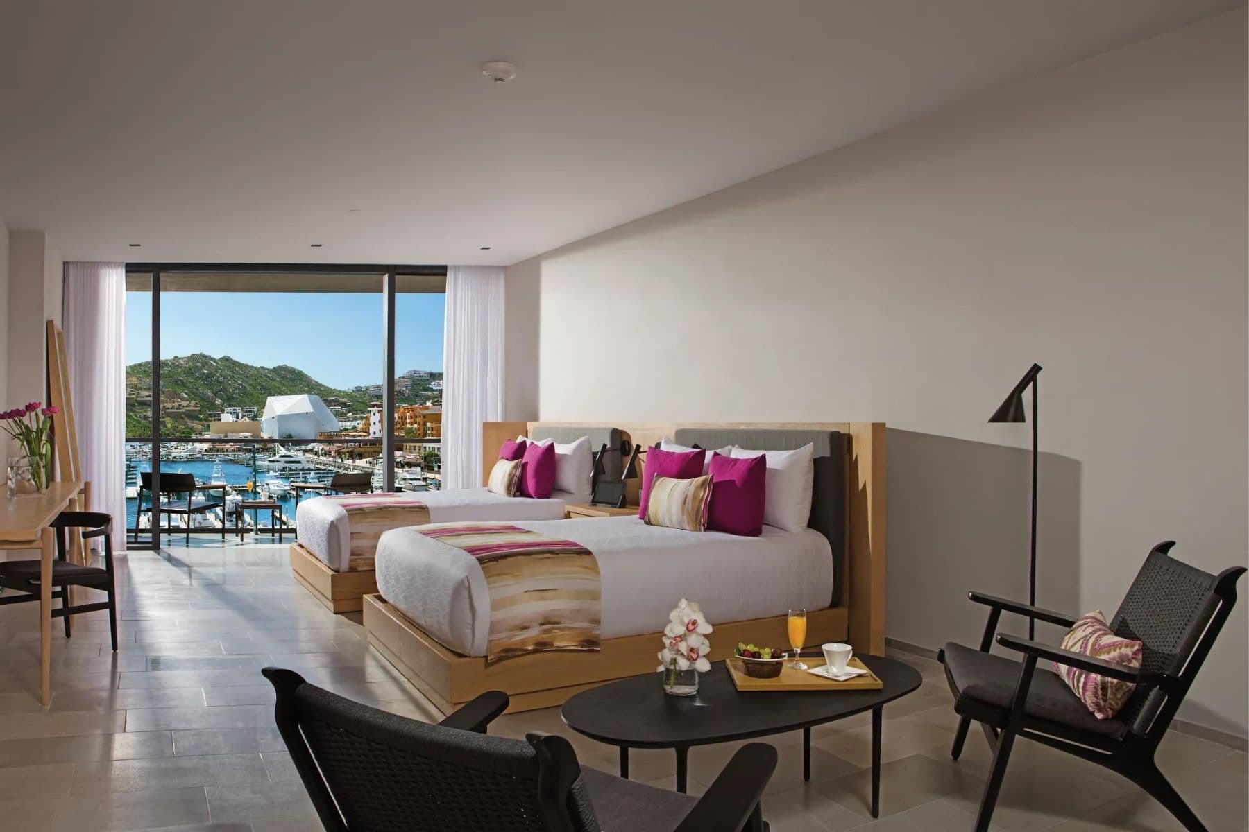 breathless-cabo-san-lucas-resort-beds