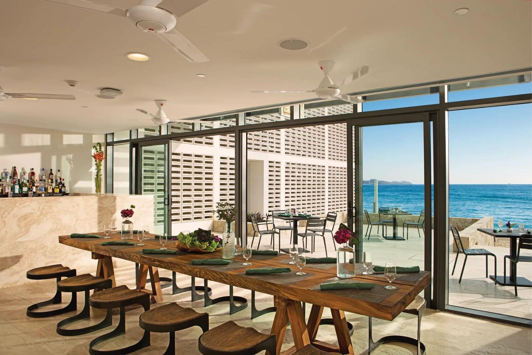 breathless-cabo-san-lucas-resto
