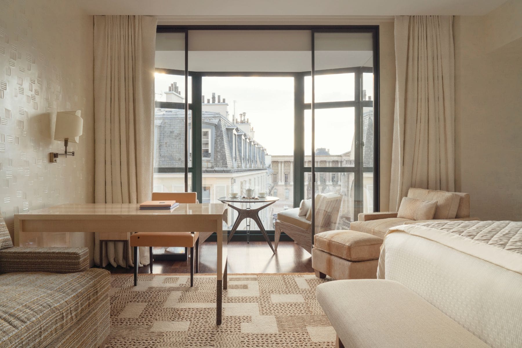 Cheval Blanc Paris Deluxe Louvre