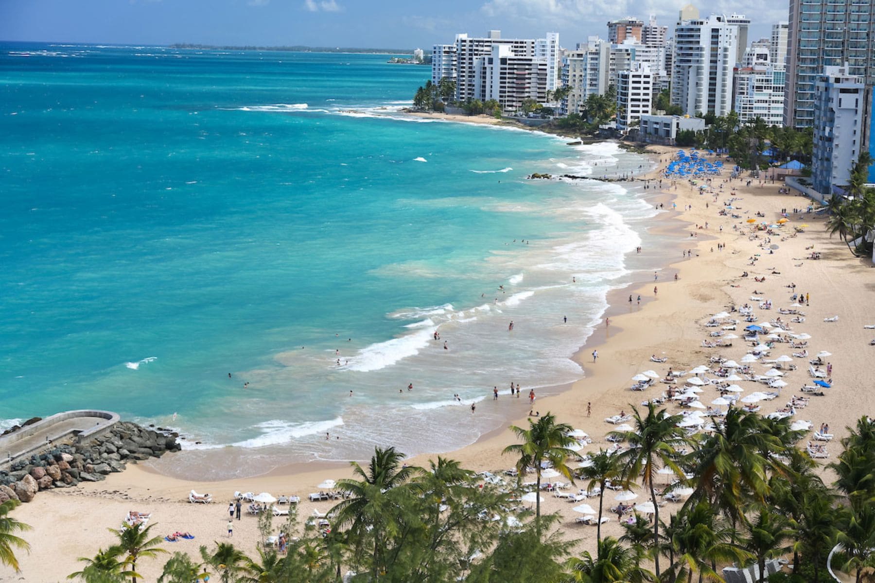condado-ocean-club-side-beach