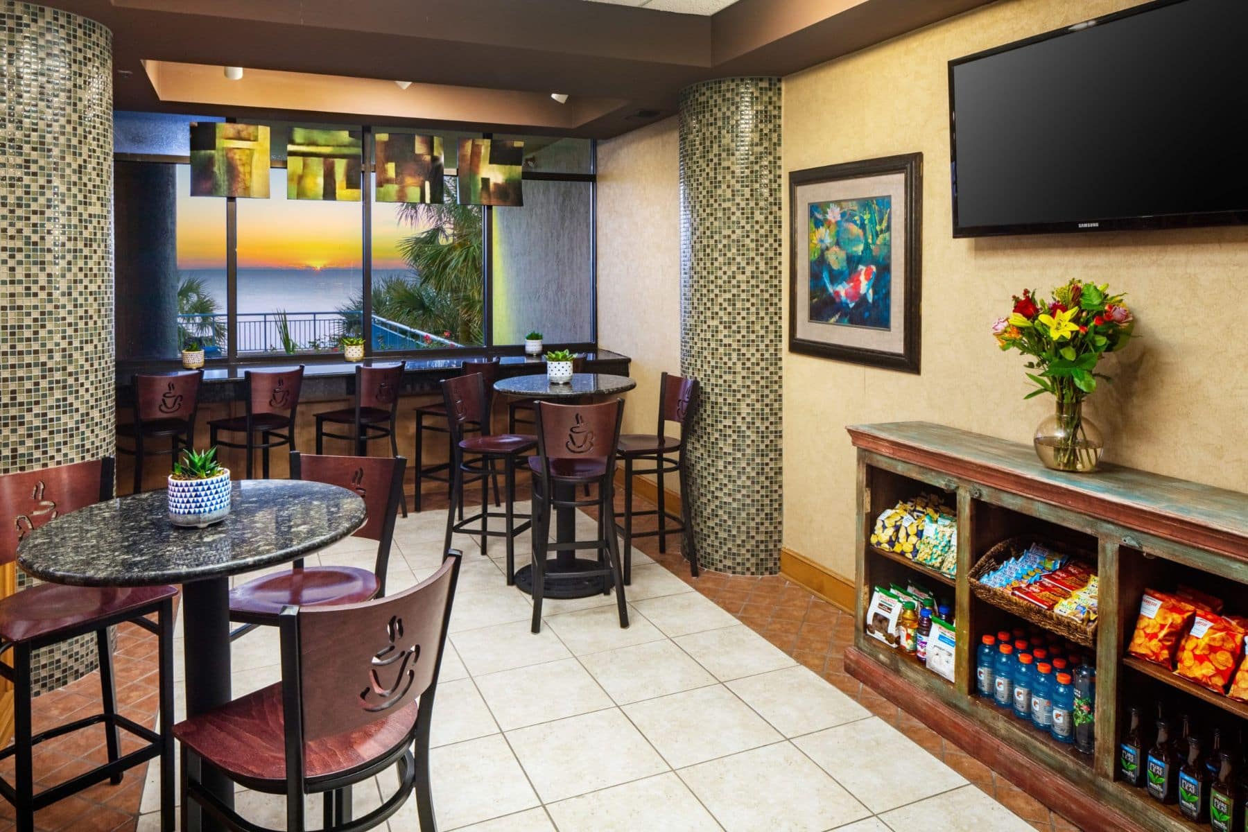 coral-beach-resort-and-suites-dine