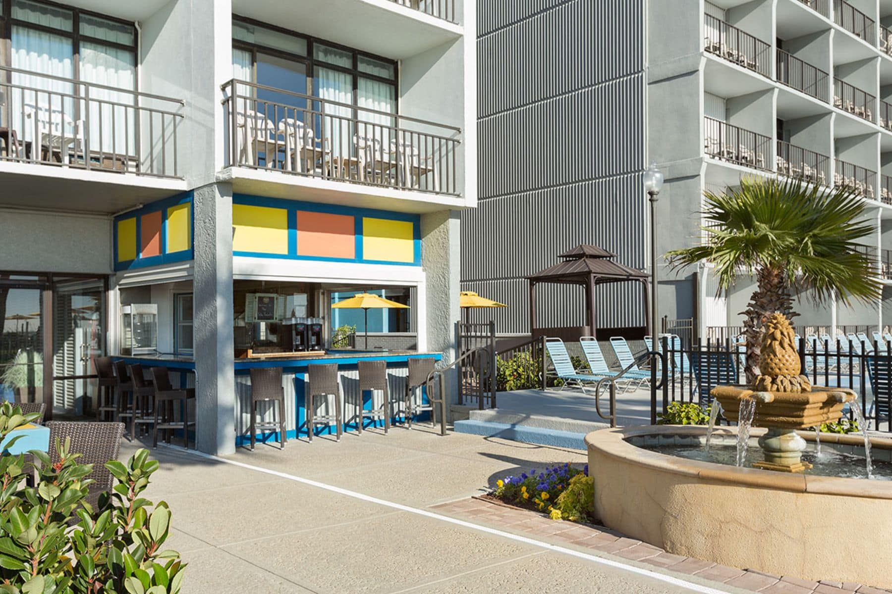 Dayton House Resort Bar
