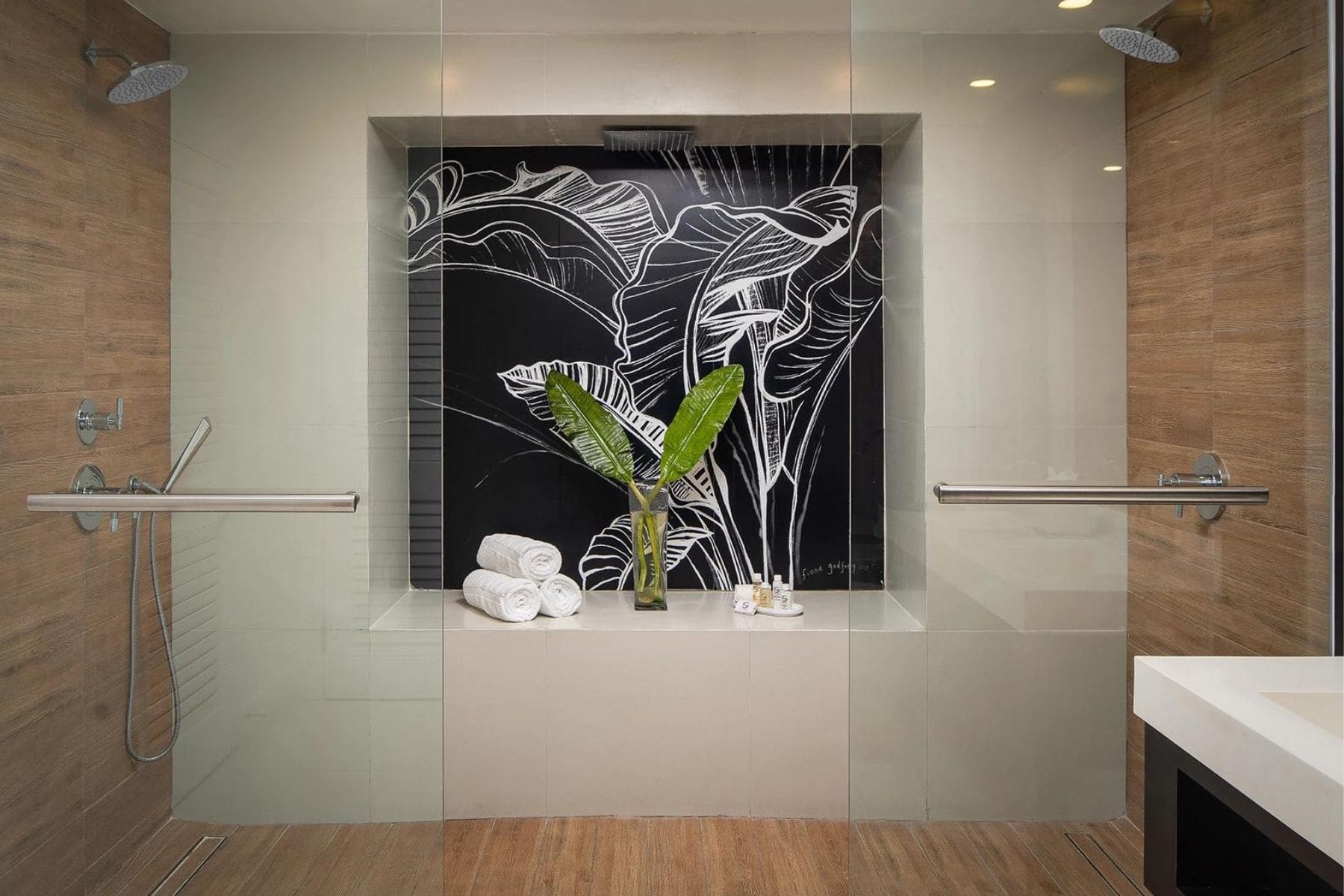 Deluxe Double Room Ocean View Bathroom
