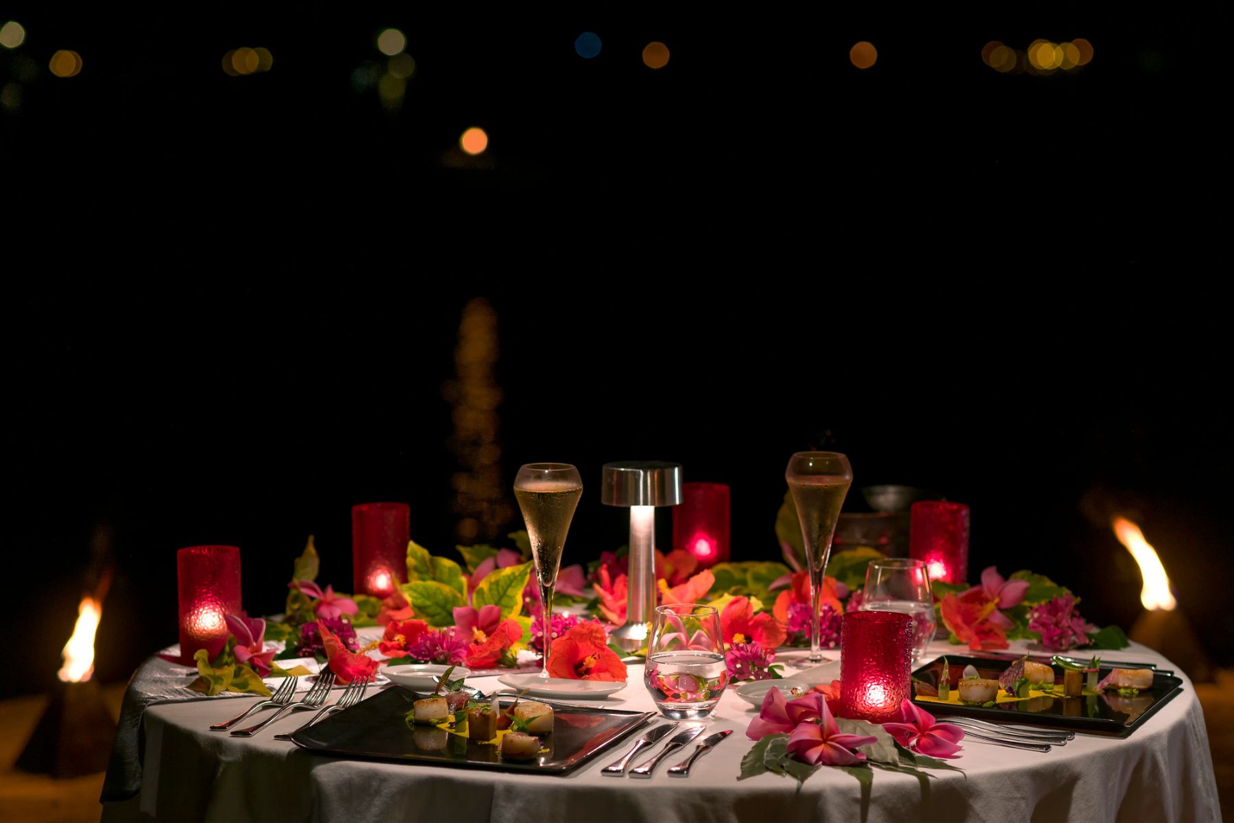 Dining At Intercontinental Bora Bora Resort