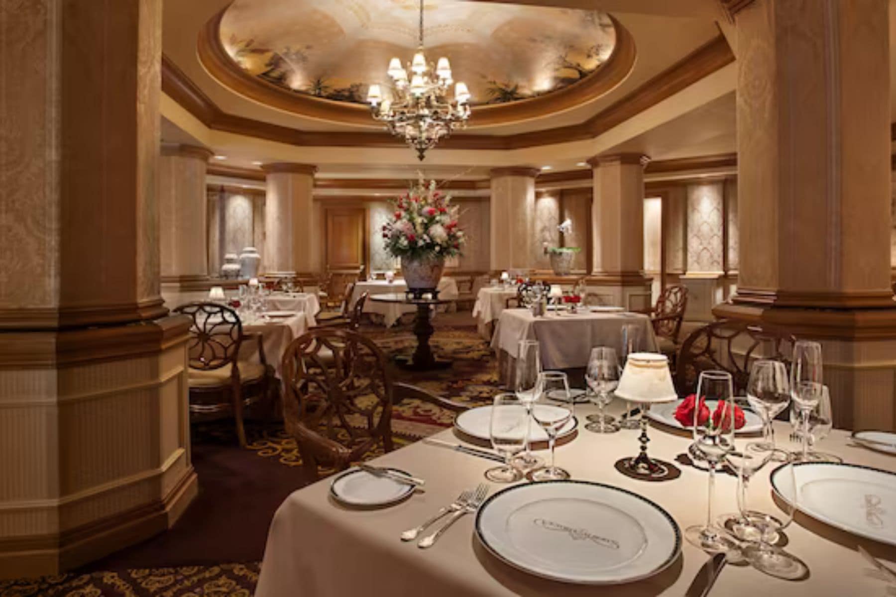Disneys Grand Floridian Resort And Spa Tables