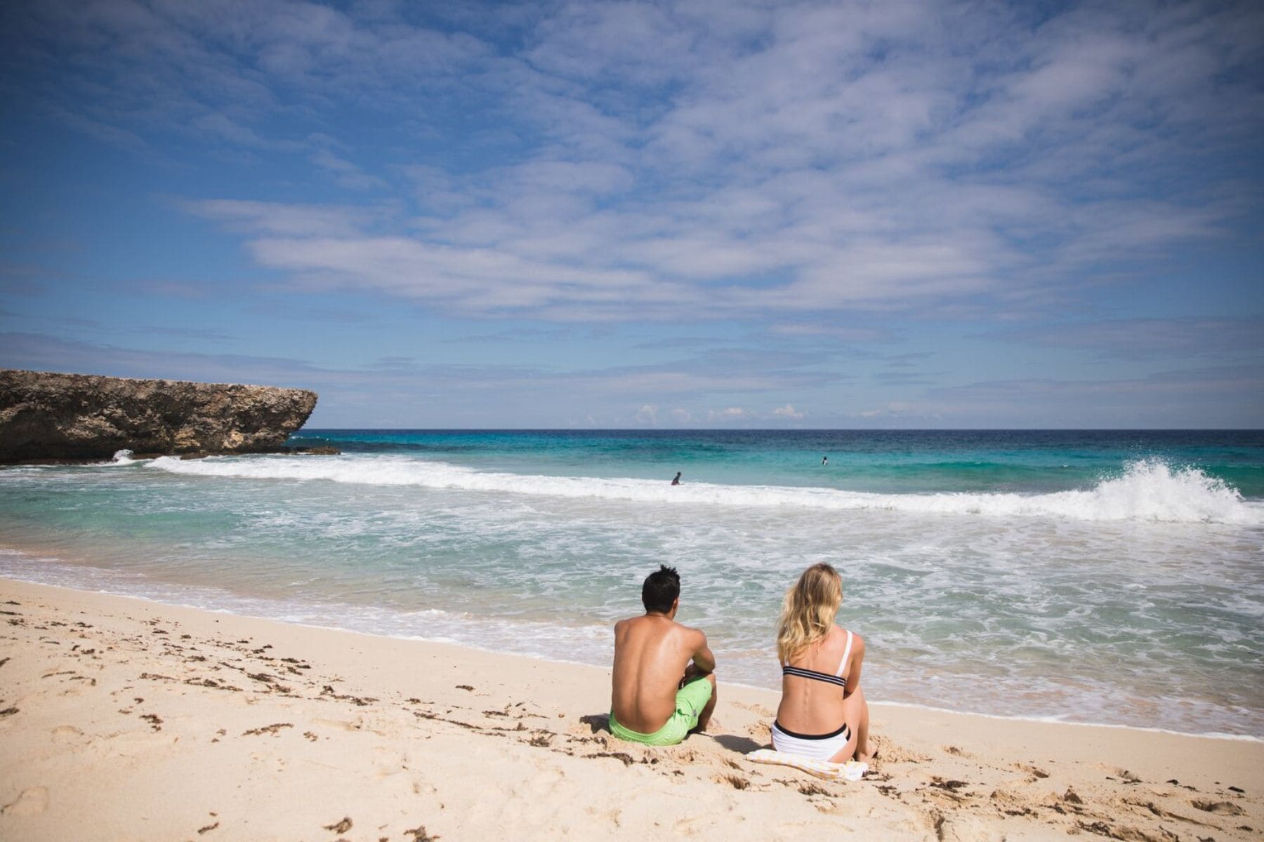 dos-playa-couple