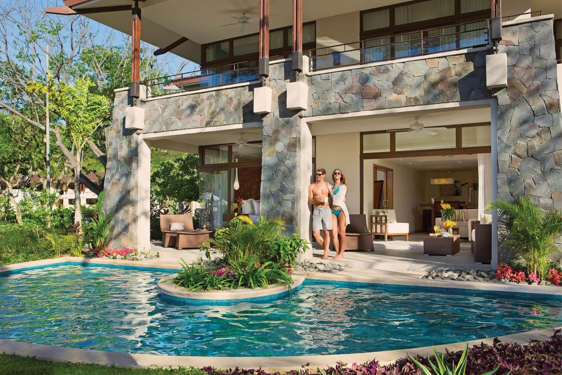 dreams-las-mareas-resort-and-spa-front