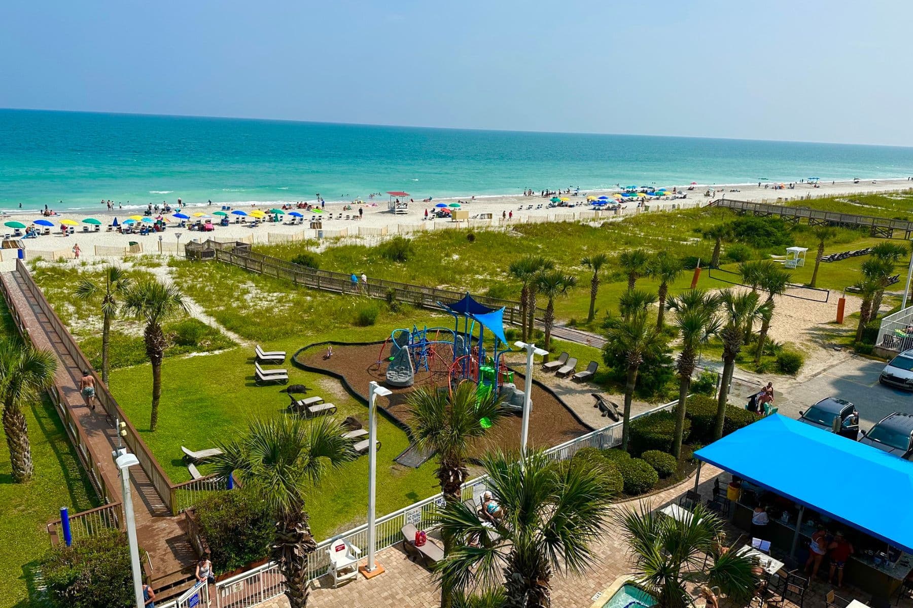 dunes-village-resort-front-park