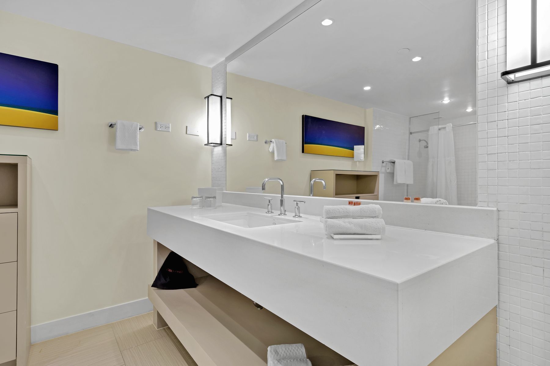 El Conquistador Resort Bathroom