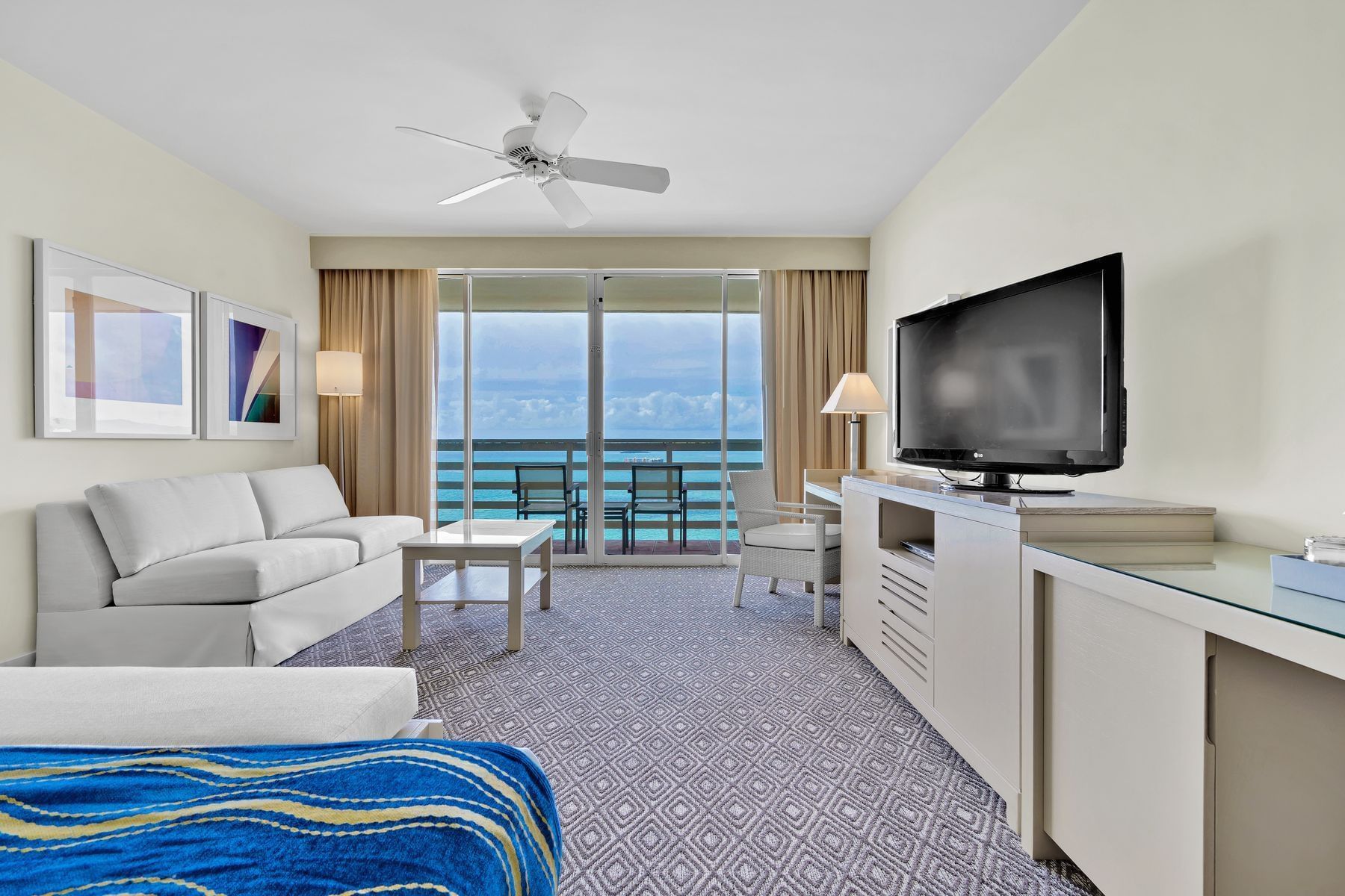 El Conquistador Resort King Bed