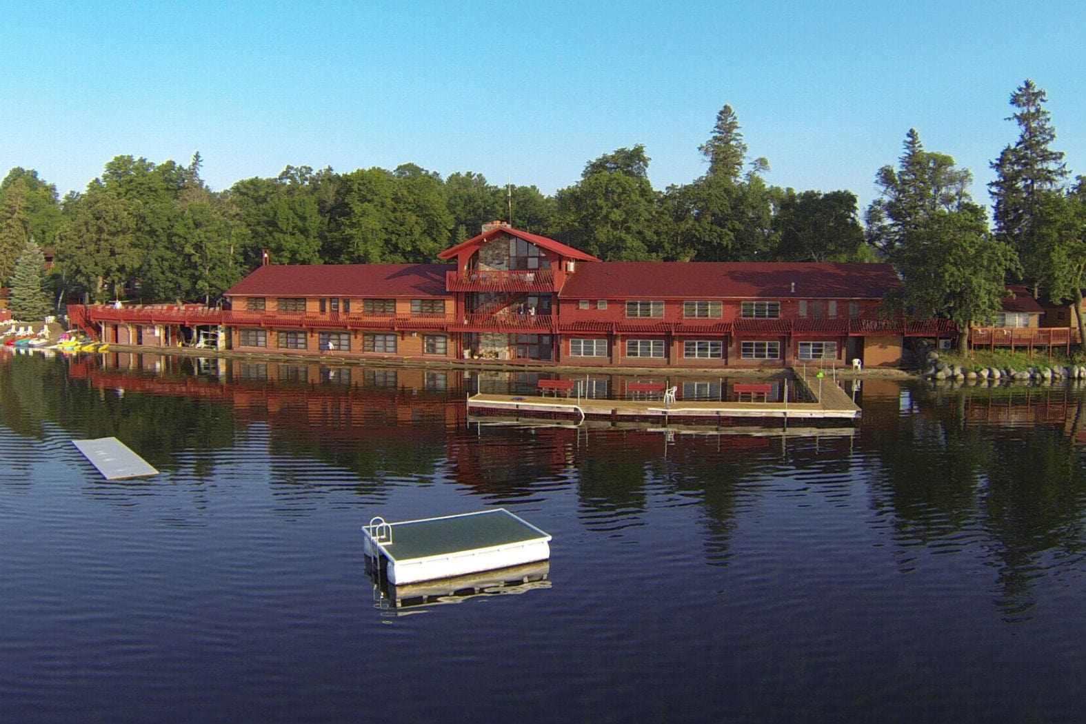 fair-hills-resort-detroit-lakes-minnesota-featured