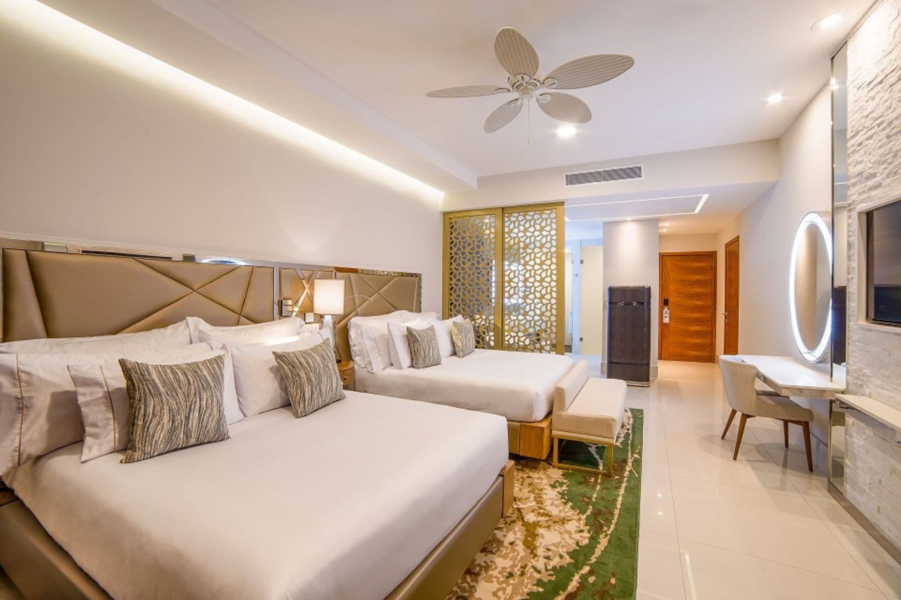 Garza Blanca Resort And Spa Los Cabos Two Beds