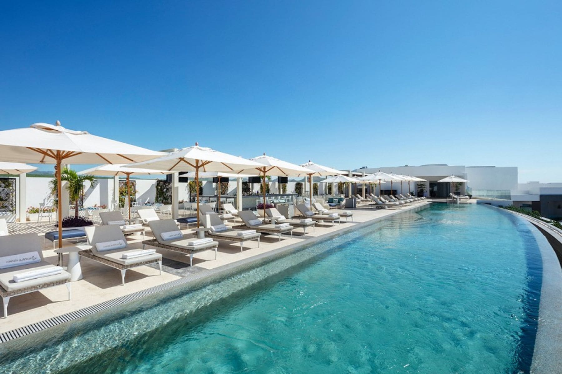garza-blanca-resort-infinity
