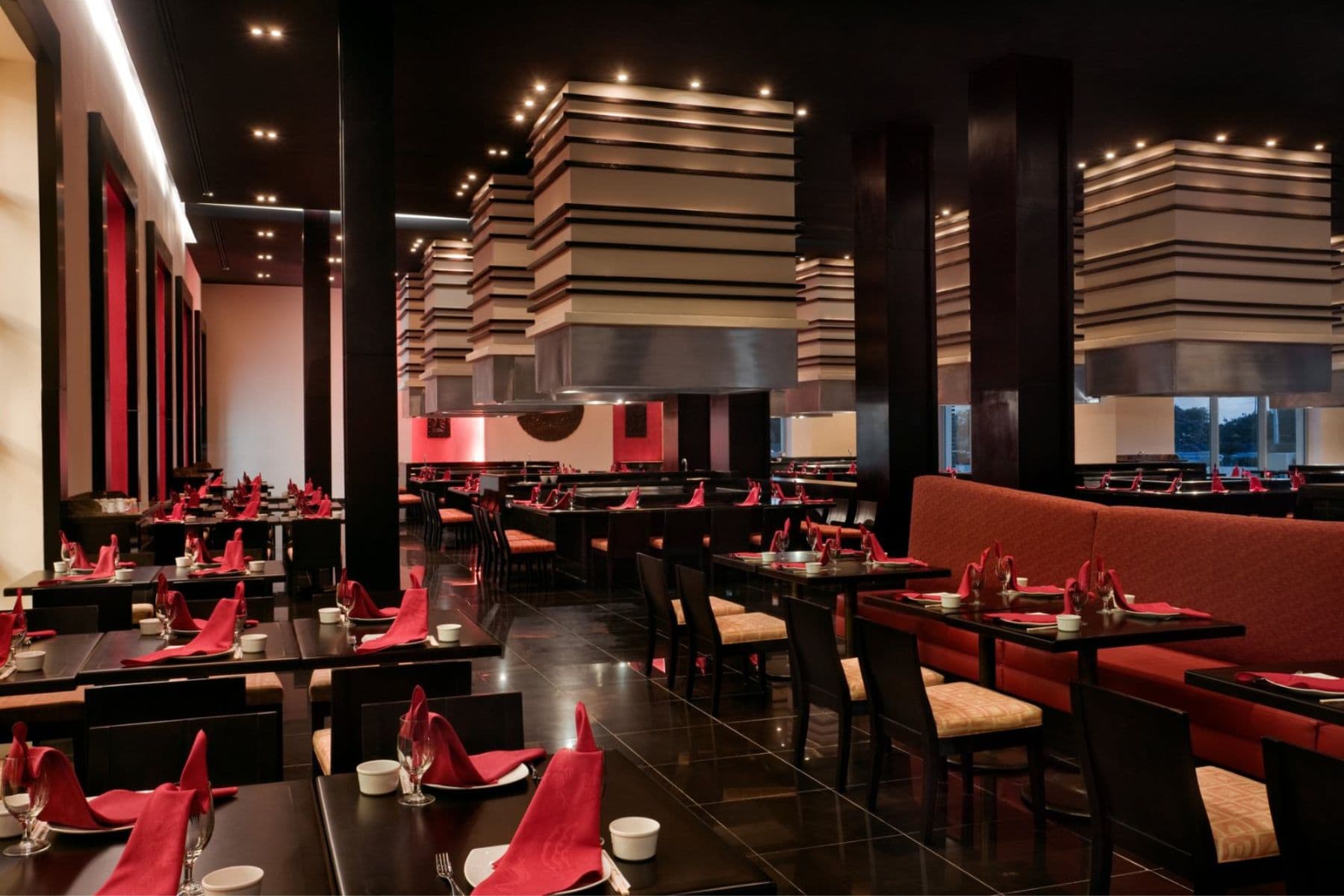 hard-rock-hotel-and-casino-punta-cana-red