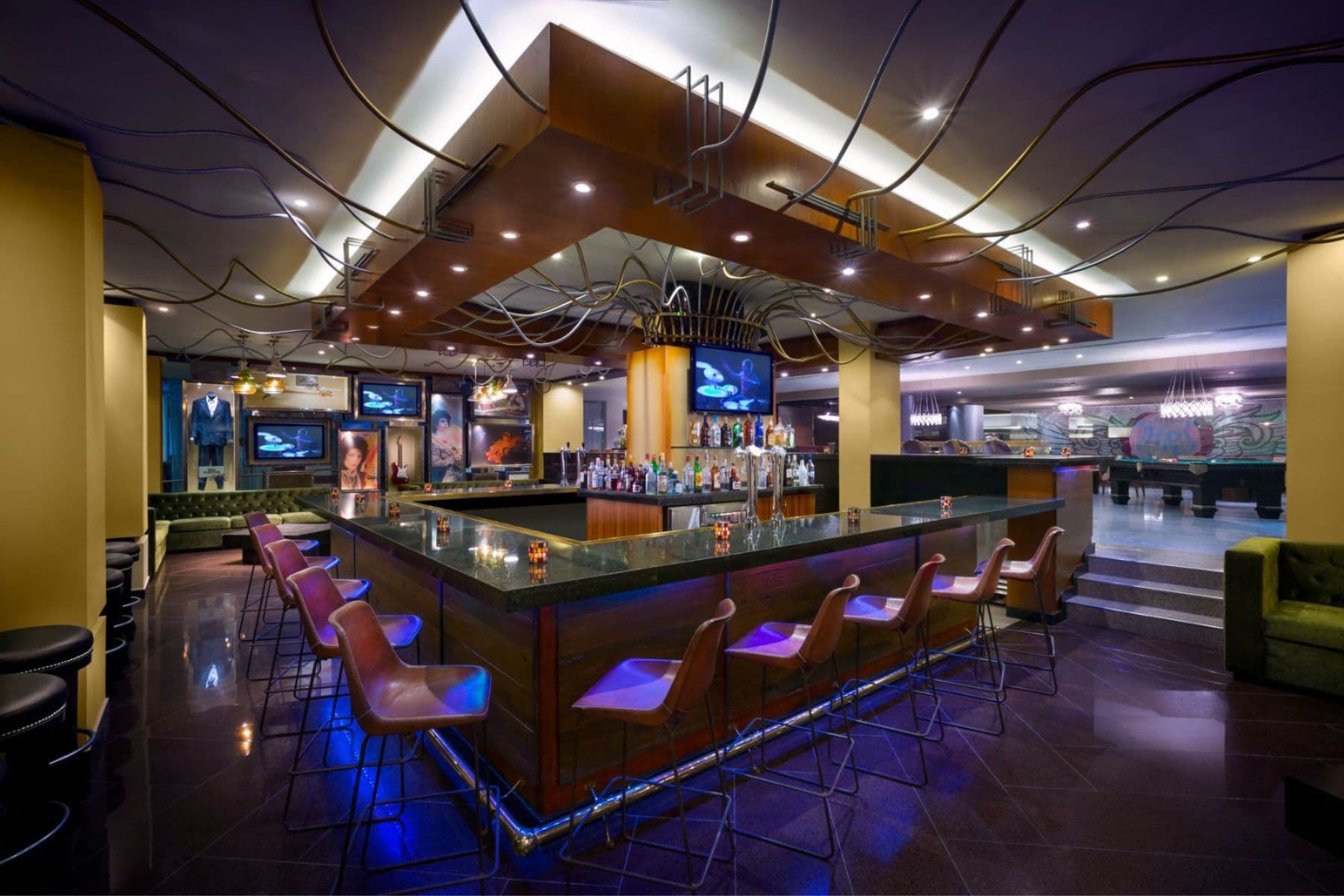 hard-rock-hotel-cancun-bar
