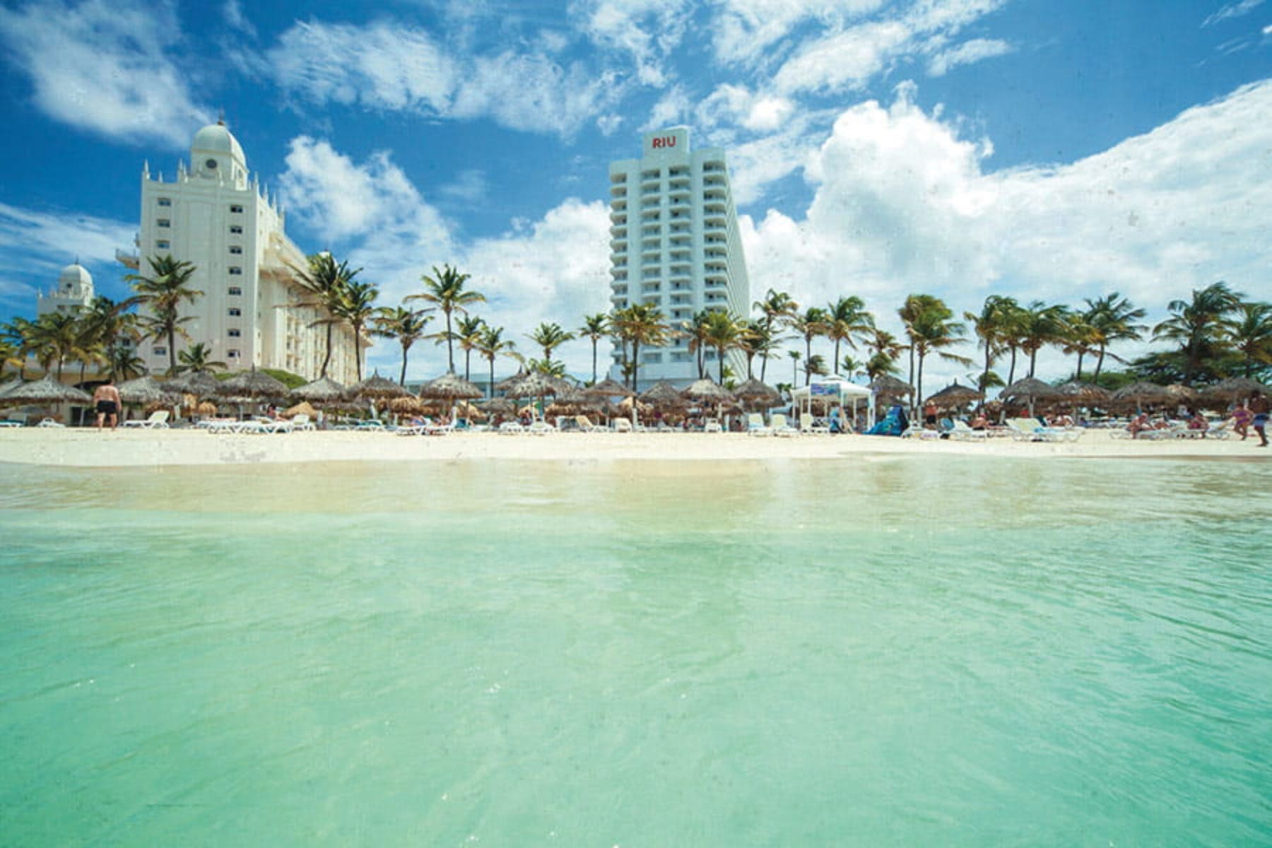 hotel-riu-palace-antillas-resort-beach